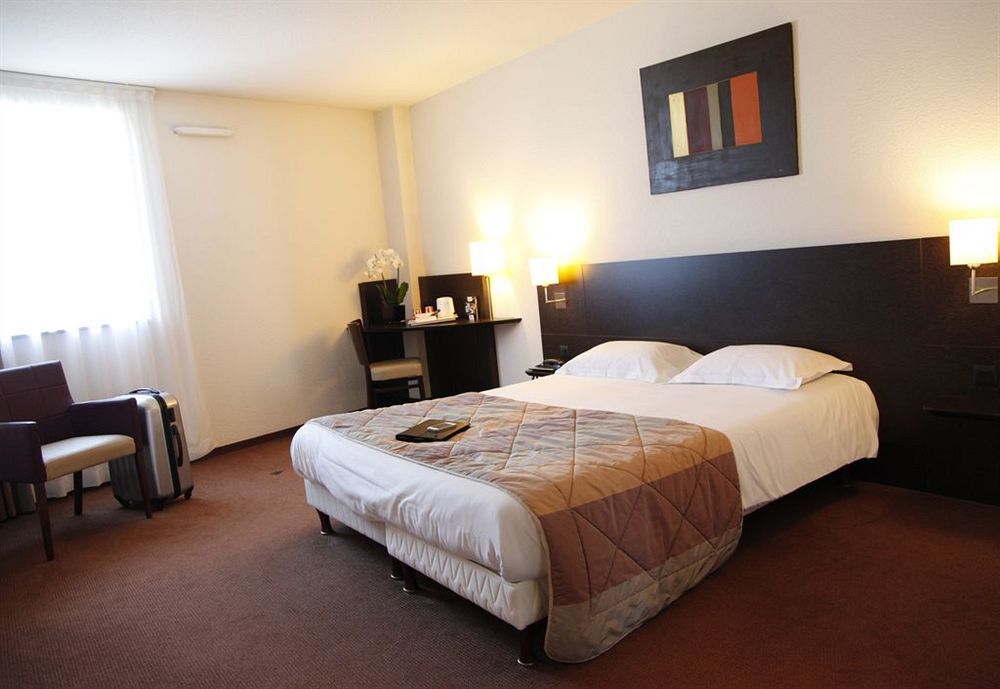 Brit Hotel Du Stade Rennes Ouest Dış mekan fotoğraf